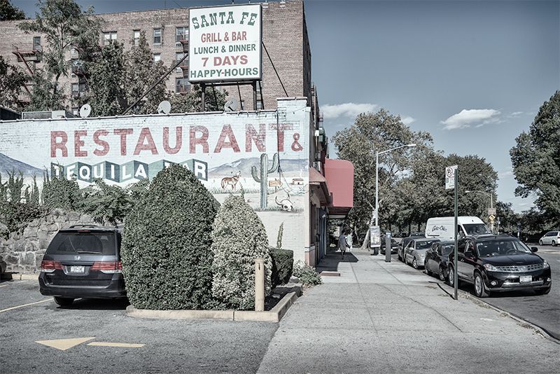 Facade of Santa Fe Grill & Bar